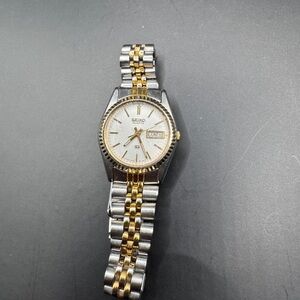 Vintage women Seiko